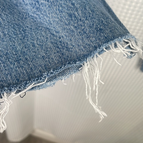 Levis Straight Leg Wedgie Jeans Raw Hem Button Fly Sz 28 - Picture 10 of 12